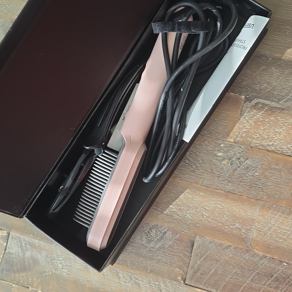 Pink Hair Straightening Comb